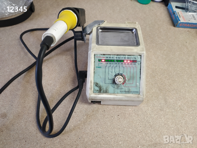 Продавам станция за запояване ZD 929