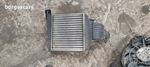 Интеркулер 13161078 Opel Zafira Z16XNT - 100лв