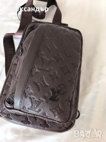 чантичка тип през рамо GUCCI банан LV диагоналка с много джобове , снимка 6 - Чанти - 55947563