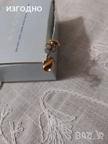 25€ КОЛИЕ И ОБИЦИ AVON, снимка 5 - Бижутерийни комплекти - 53603253