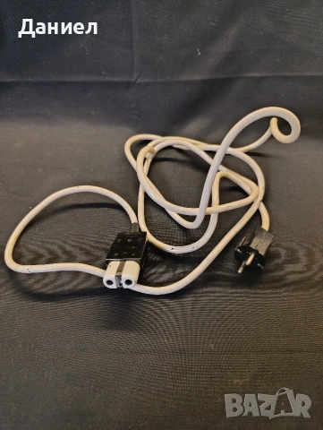 Кабел с ретро букса за електроуреди