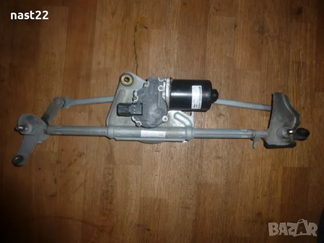 Механизъм с моторче чистачки за джип DR-5 1.6 109 к.с 2007-2011