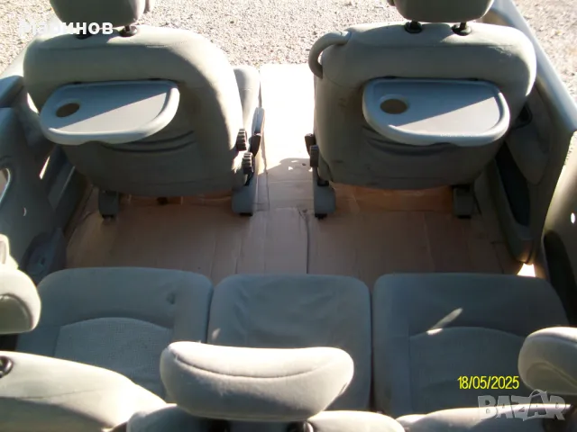 Продавам Салон за Рено Сценик 1999 - 2003 г. + кори врати и дръжки врати+подарък 5бр. гумени стелки , снимка 4 - Части - 48301126