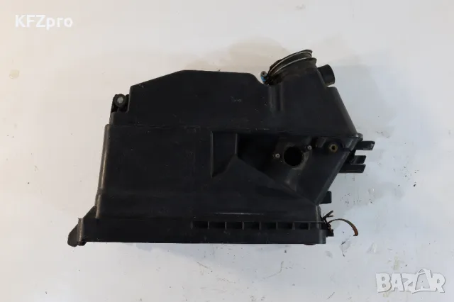 Корпус въздушен филтър Land Cruiser, снимка 4 - Части - 49268729