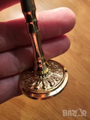 Свещник за ритуални свещи с подарък , свещник за църковни свещи, малък свещник с орнаме, снимка 2 - Антикварни и старинни предмети - 48736171