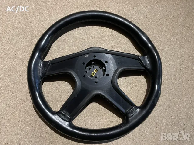 Волан Momo TYP M36 KBA 70135, снимка 5 - Части - 48838624