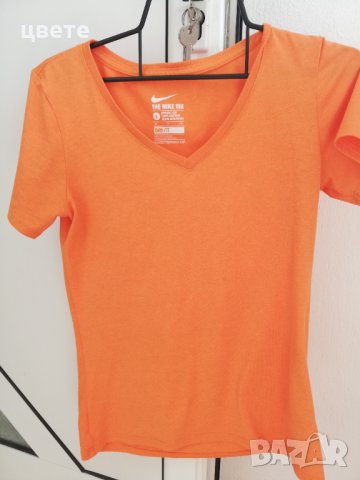 Дамска тениска найк, снимка 4 - Тениски - 34366580