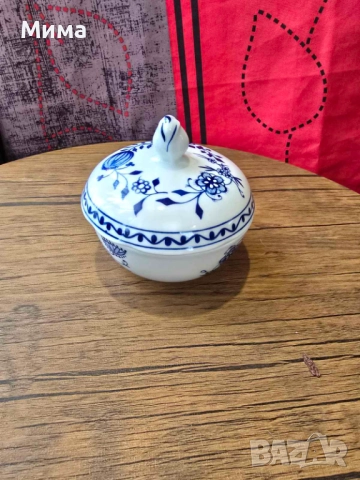 Захарница от серията "Син лук"