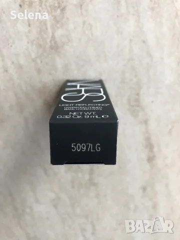 Нов праймър NARS Light Reflecting, снимка 4 - Декоративна козметика - 55786852