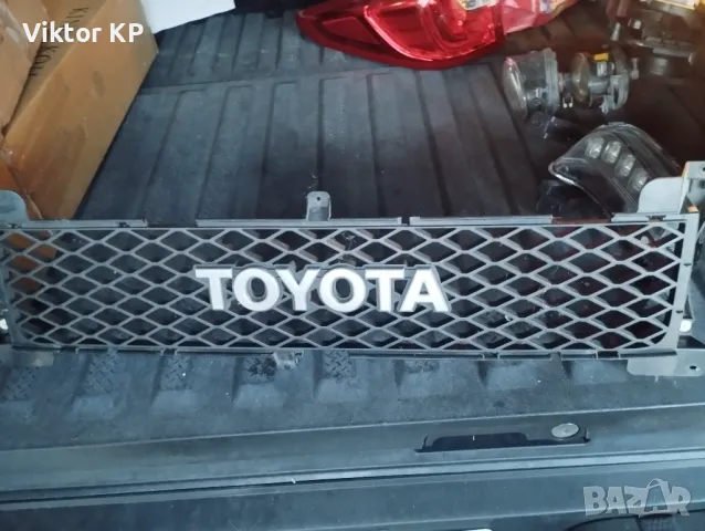 Решетка Fj Cruiser , снимка 2 - Части - 50028327