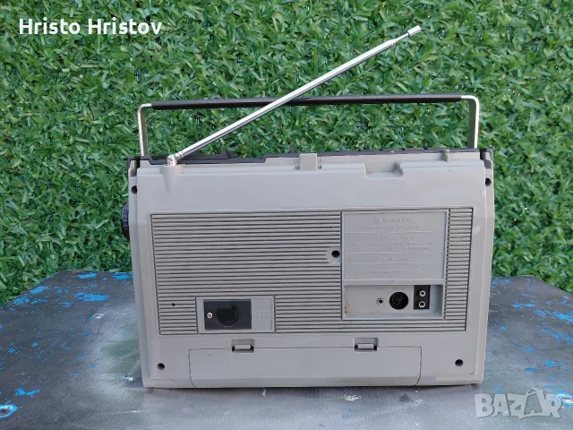 Касетофон ( SANYO M2429FZ ) , снимка 3 - Радиокасетофони, транзистори - 55988163