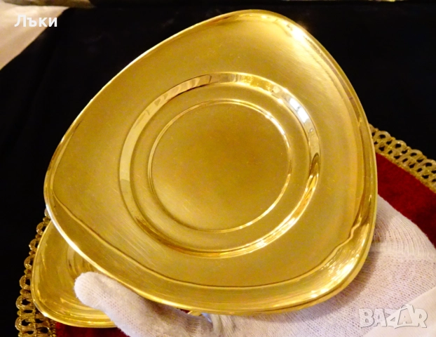 Месингови чинии,позлата,комплект от 4 броя. 