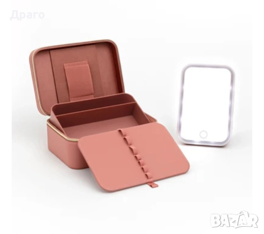 AVON LUXE VANITY CASE - луксозна козметична чанта с LED осветление, снимка 2 - Други - 52676611