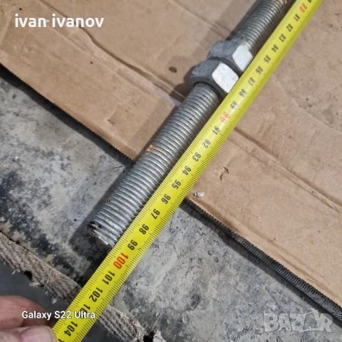 Голяма шпилка с 4 гаики , снимка 2 - Други машини и части - 51735693