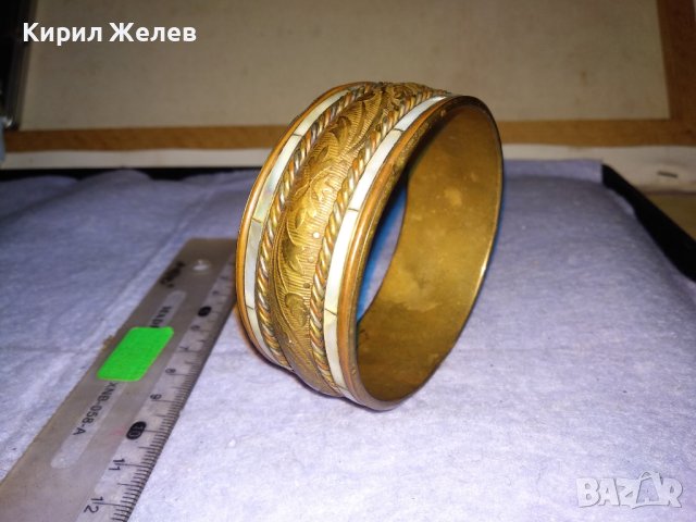 ПРЕВЪЗХОДНА СТАРА БРОНЗОВА ФЛОРАЛНО ОРНАМЕНТИРАНА СЕДЕФЕНА КЛАСИЧЕСКА РЕТРО ГРИВНА 70581, снимка 10 - Антикварни и старинни предмети - 41281362