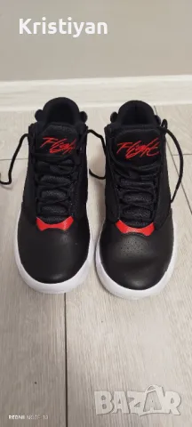 Маратонки Nike JORDAN MAX AURA 4, снимка 3 - Маратонки - 49297268