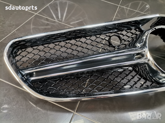Нова S65 AMG Решетка Предна Mercedes S Coupe W217 Мерцедес 217, снимка 4 - Части - 36132006