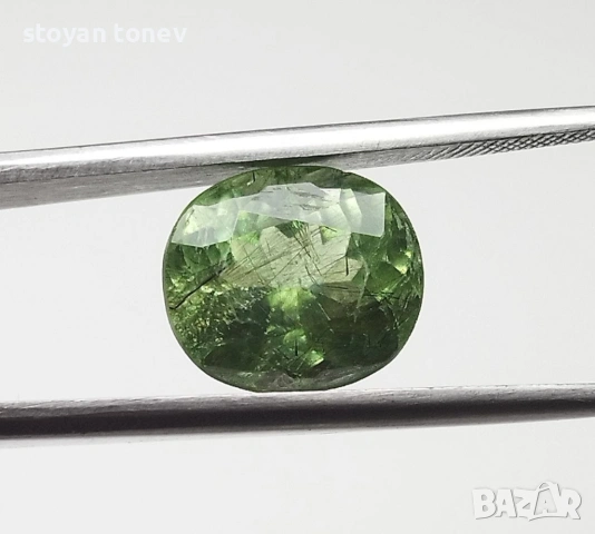 Уникален колекционерски камък – 4.50 карата натурален рутилен ябълково-зелен перидот от Пакистан!, снимка 10 - Други - 53774887