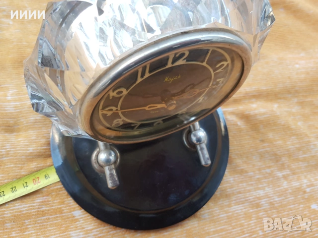 Часовник Маяк настолен, снимка 5 - Антикварни и старинни предмети - 53610202