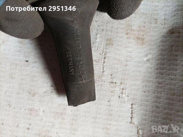 Дренажна тръба Audi A5 F5 S5 7L0877242, снимка 2 - Части - 51936610