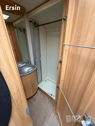 Каравана Dethleffs 550 TK Година : 2011 Спални места : 4+1 , снимка 9 - Каравани и кемпери - 52171598