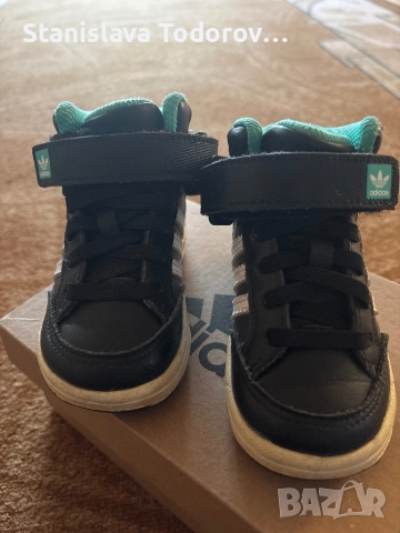 Кецки adidas, снимка 2 - Бебешки обувки - 52256506