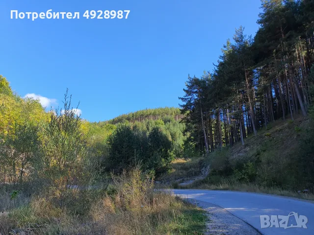 Земя за продажба в Лещен, България – панорамна гледка към планината и готови строителни планове, снимка 3 - Парцели - 55791798