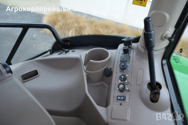 Трактор John Deere 6215R , снимка 9 - Селскостопанска техника - 53246506