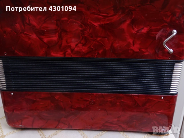 Мех за акордеон Weltmeister Stella 40 баса, снимка 2 - Акордеони - 53787619