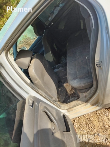 VW ГОЛФ 5 1.9 105 НА ЧАСТИ , снимка 7 - Автомобили и джипове - 51690983