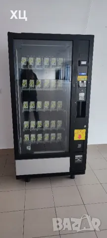 Машина за безалкохолни напитки Вендо/ Vendo автомат