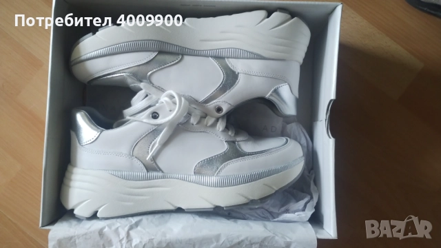 Дамски маратонки Geox, снимка 4 - Маратонки - 52432430