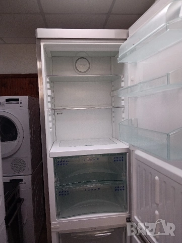 Иноксов комбиниран хладилник с фризер Liebherr Made in Germany с две години гаранция!, снимка 5 - Хладилници - 53867993