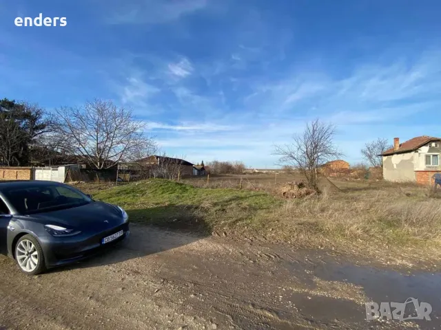 УПИ в гр. Славяново - чернозем, снимка 1