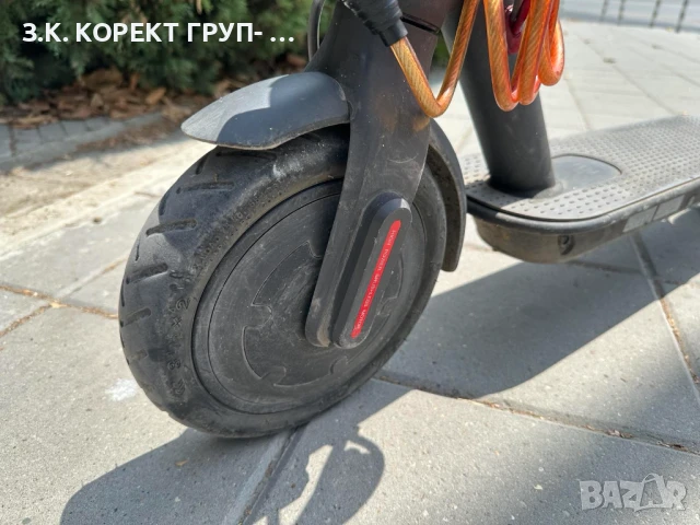 Електрическа тротинетка Xiaomi Mi M365, снимка 3 - Велосипеди - 51179666