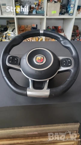 ОРИГИНАЛЕН КОЖЕН ВОЛАН ЗА FIAT 500 ABARTH 595, снимка 2 - Части - 53599466