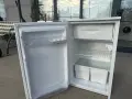малък хладилник с камера, снимка 2