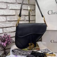 Дамски чанти Dior, 4 модела, снимка 2 - Чанти - 38816062