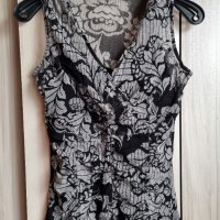 Елегантна блуза потник, в черна щампа , снимка 1 - Корсети, бюстиета, топове - 39568519
