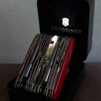Victorinox Swiss Champ XXL, снимка 5 - Ножове - 41117424