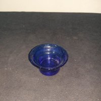 свещник - идеален подарък , синьо стъкло, снимка 1 - Декорация за дома - 40935838