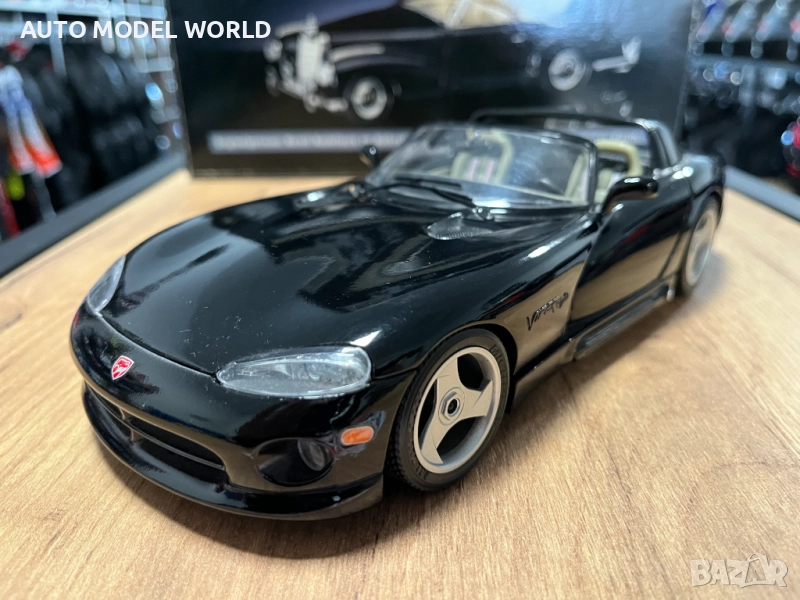 Метална колекционерска количка модел DODGE VIPER SRT 1:18 мащаб, снимка 1