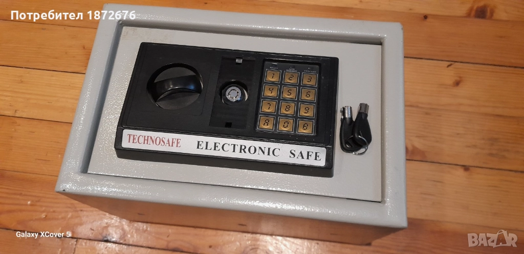 Продава каса / Сейф, снимка 1