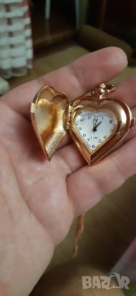 Часовник медальон сърце,нов, снимка 1