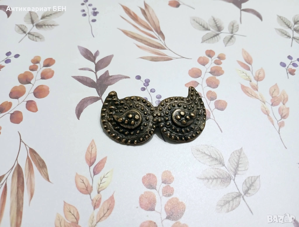 " Пафти - Брошка " 💯 , снимка 1