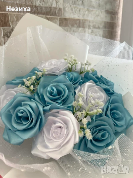 Кошница от сатенени рози , снимка 1