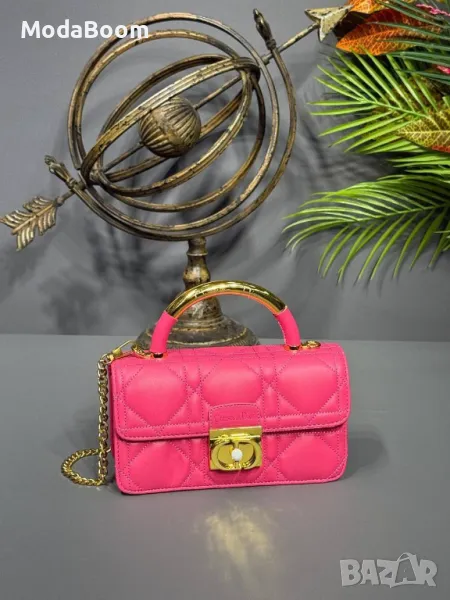 Christian Dior дамски чанти Различни цветове , снимка 1