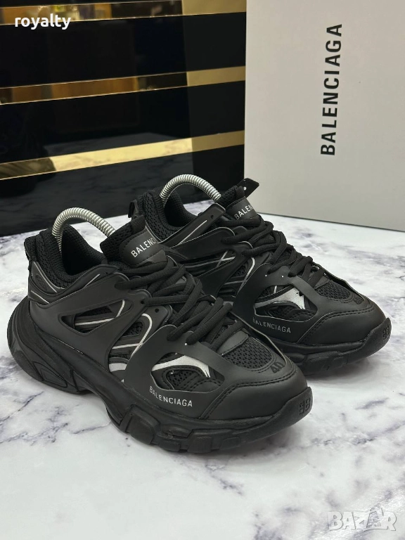 Дамски BALENCIAGA TRACK ЧЕРНИ, снимка 1