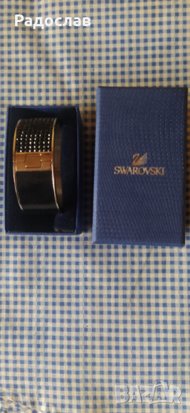 масивна гривна SWAROVSKI , снимка 1
