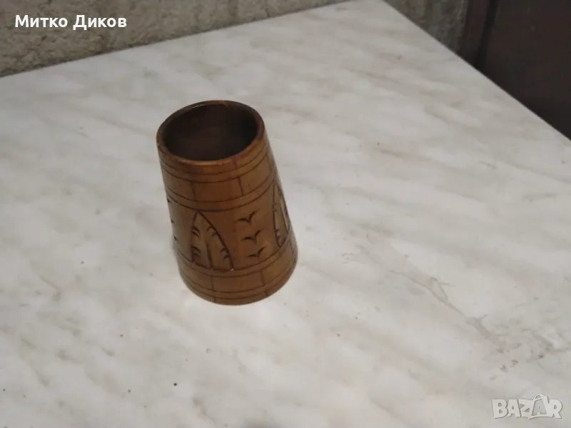 Дървена поставка за моливи или друго Н-73мм и Фи горе 43мм и долу 58мм отлична, снимка 1